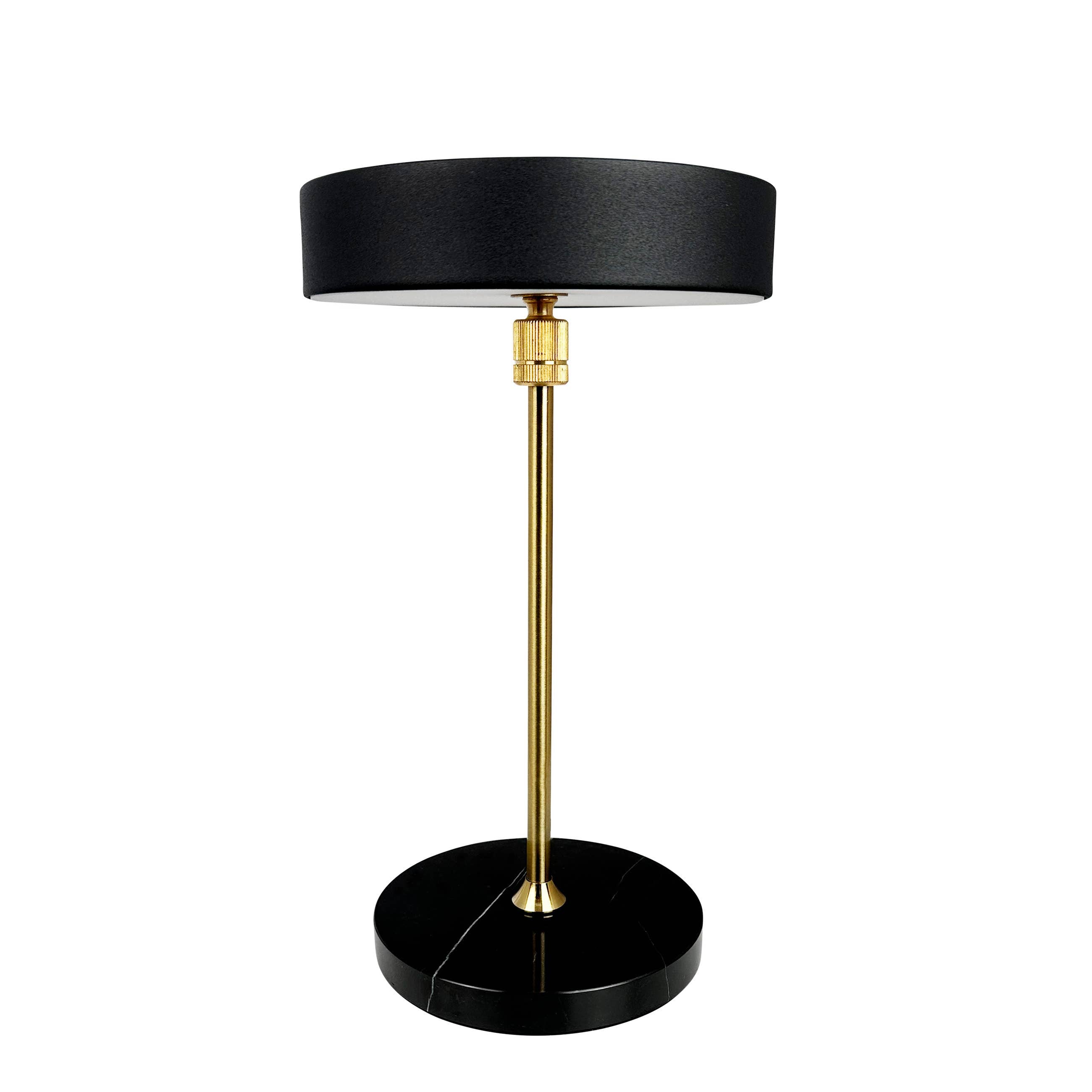 MOONLIGHT LED wiederaufladbare Tischlampe schwarz, messing, marmor - GUNDT HOME