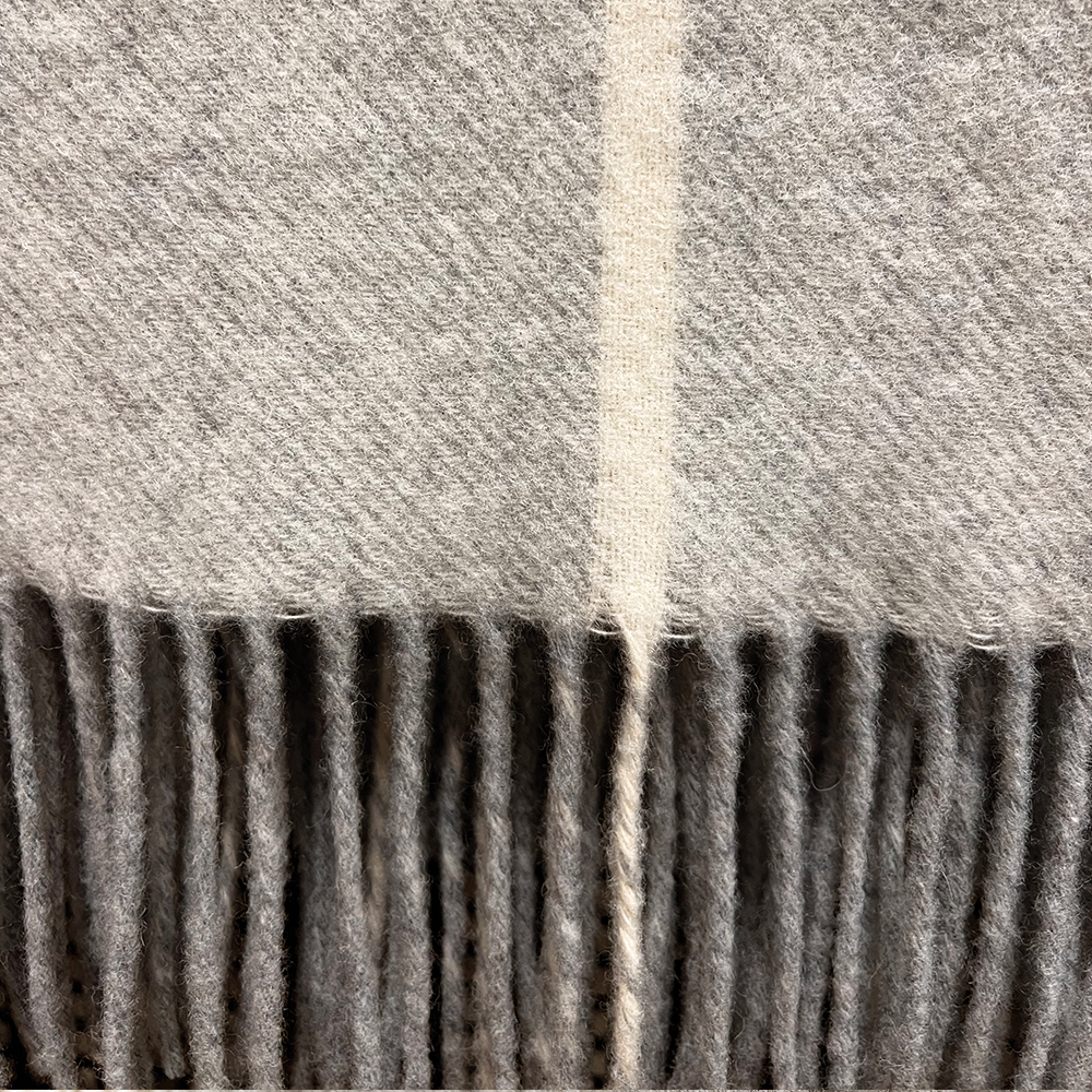 MÅNEN Decke Squared Grau/Beige - GUNDT HOME